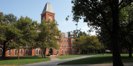 How to get into Bowdoin College